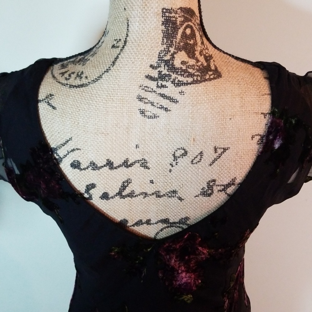 CDC Dress - Picture 6 of 8